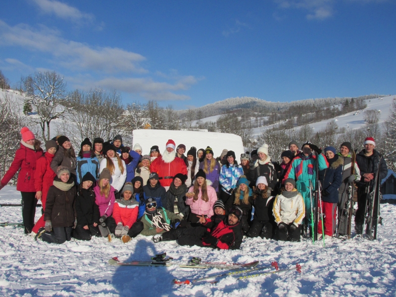 Першокурсники спеціальності «Туризм» пройшли зимову практику у Карпатах