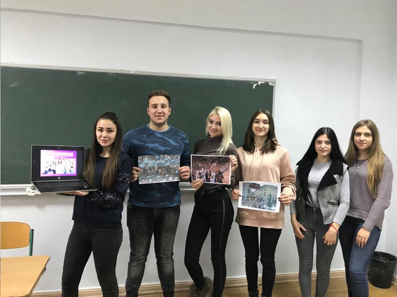 Студенти дізнавалися як святкують Міжнародний день студента в різних країнах