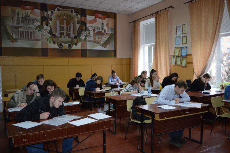 Державний комплексний екзамен склали випускники спеціальності «Харчові технології» Полтавського коледжу НУХТ