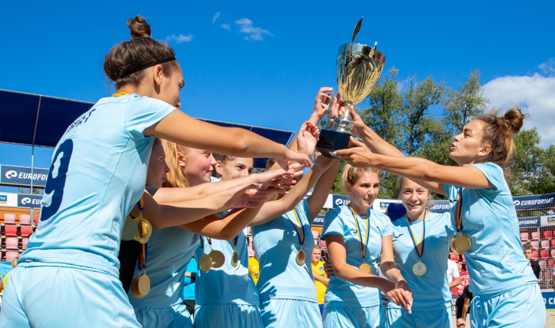 Жіноча команда НУХТ – володар Кубку України з пляжного футболу!