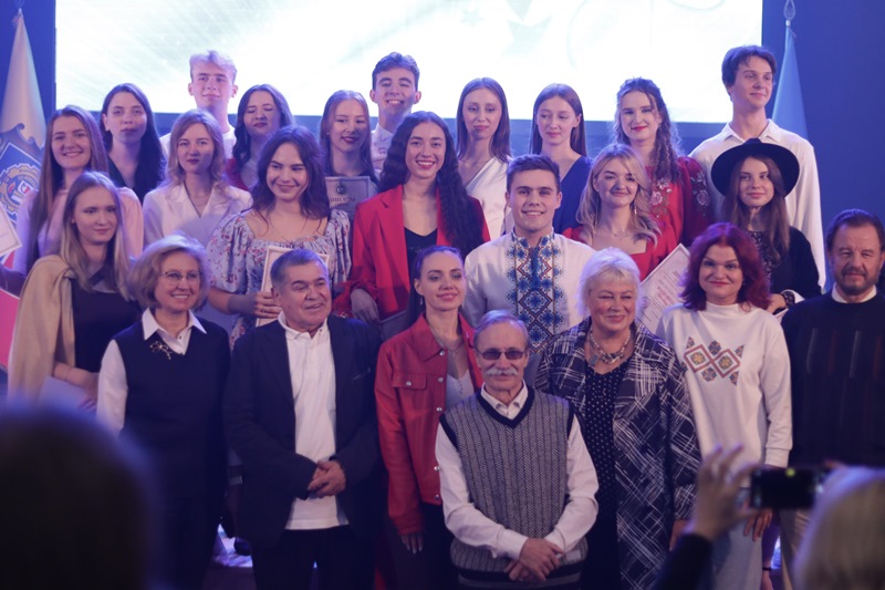 Феєрія української пісні