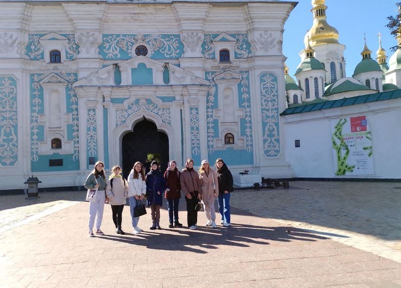Здобувачі освіти надихаються прогулянками столицею