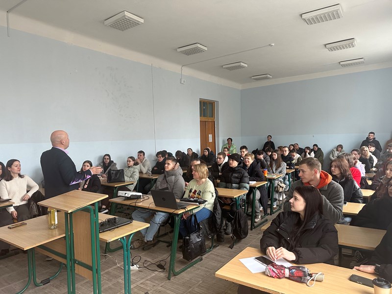 Вино як мистецтво: захоплива гостьова лекція від кафедри іноземних мов професійного спрямування