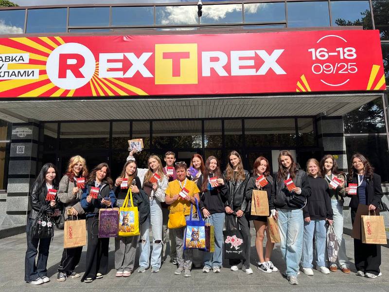 Здобувачі-рекламісти на REX-Т-REX 2025