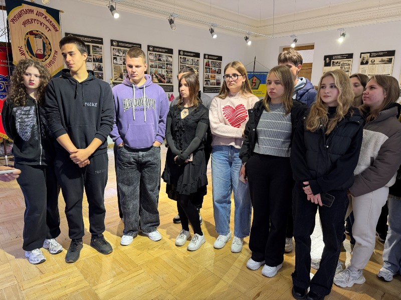 Першокурсники відкривають для себе історію НУХТ