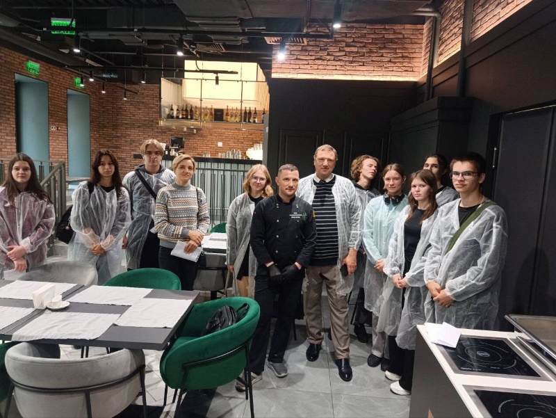 Практичні кейси для першокурсників у CITYHOTEL Residence