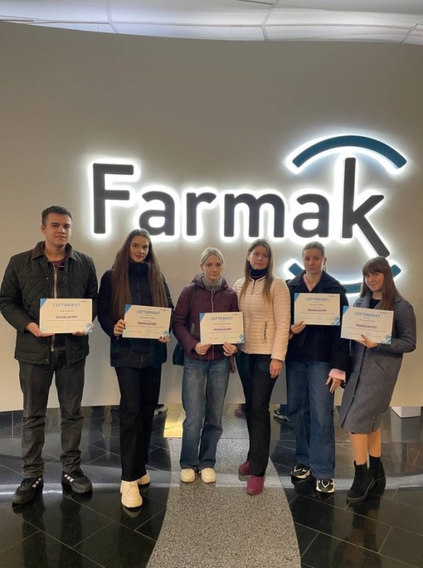 Бакалаври-біотехнологи у світі фармацевтичних інновацій – #Farmak_Lab 2025