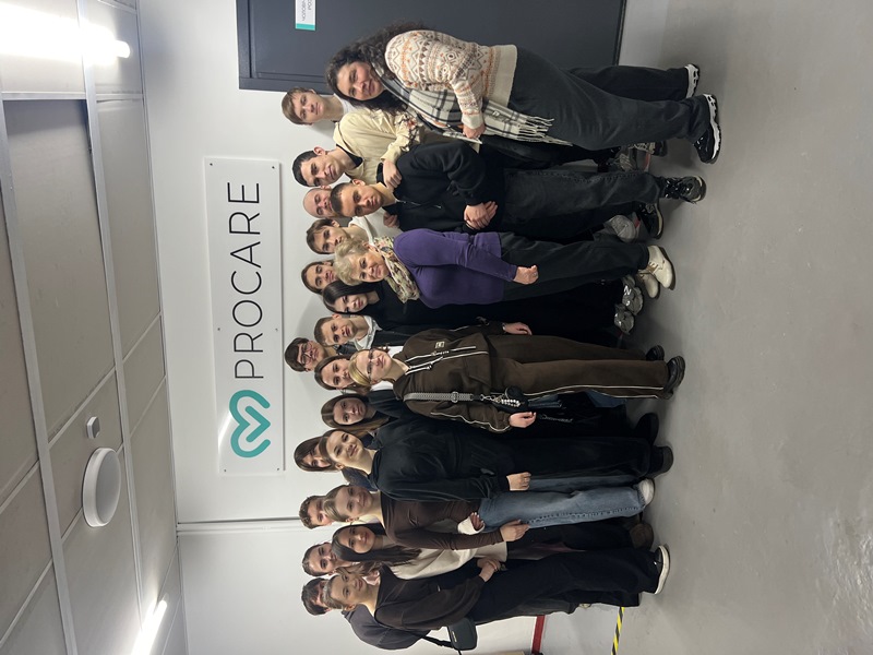 Від студентської лави до власного заводу: викладачі й здобувачі освіти – на виробництві, створеному випускницею