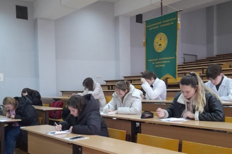 Попри виклики – студентська олімпіада з біотехнології та біоінженерії!