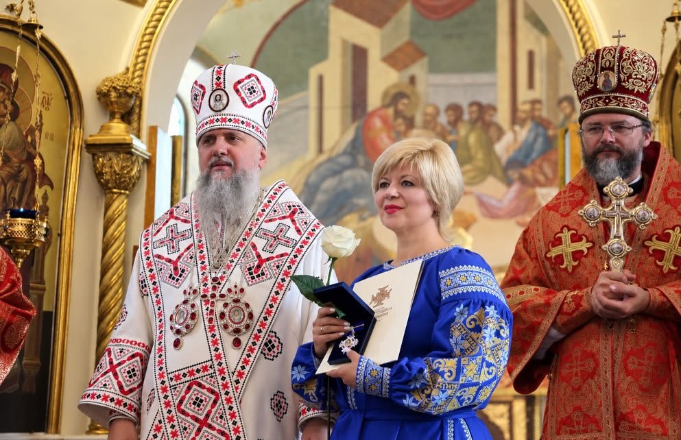 Поєднання освіти, науки та громадського служіння