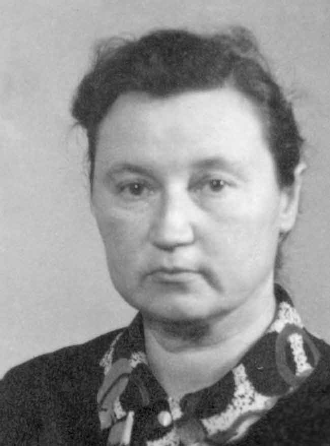 Павлова (Синюк) Наталія Олексіївна-1977