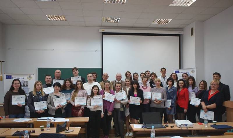 Сучасні підходи до стратегії сталого розвитку у ЄС і Україні обговорили учасники Міжнародної весняної школи, що працювала у НУХТ