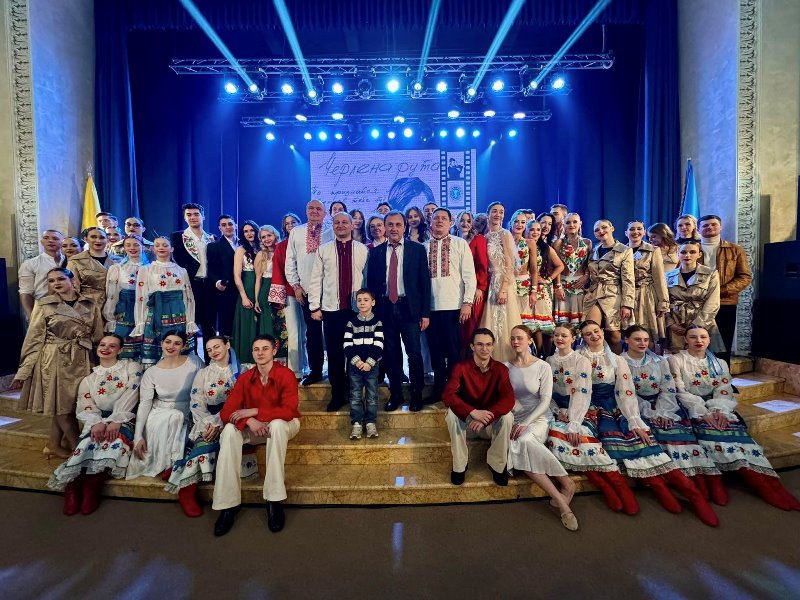 Легендарні хіти Володимира Івасюка на сцені НУХТ і ДПУ