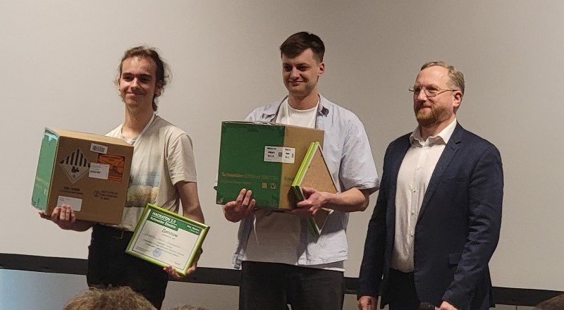 Перемога у Hackathon 2.0 від Schneider Electric!