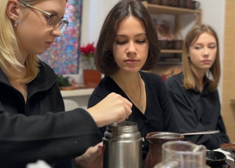 Заняття у Театрі стародавньої їжі: інтеграція історичних кулінарних традицій із сучасними уявленнями про гостинність і здорове харчування