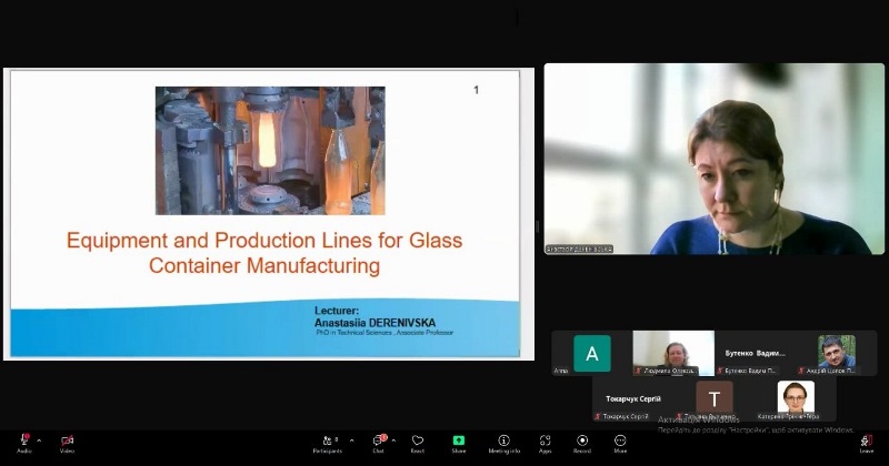 From Ancient Egypt to Robotics: How Modern Glass Packaging is Made