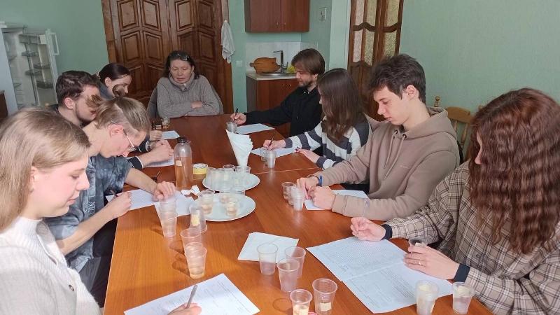 Лабораторне заняття магістрантів в Інституті продовольчих ресурсів НААНУ