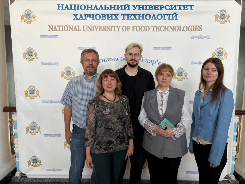 Перспективи використання наночастинок селену в харчових технологіях: успішний захист дисертації