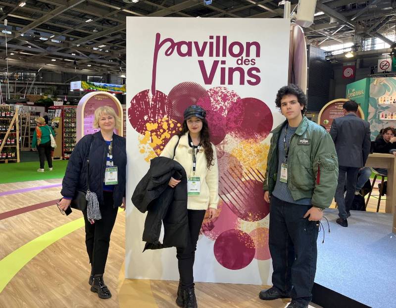 НУХТ знову в Парижі: перемога у конкурсі молодих дегустаторів вина!