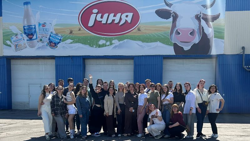 Професійні горизонти: візит на Ічнянський молочноконсервний комбінат
